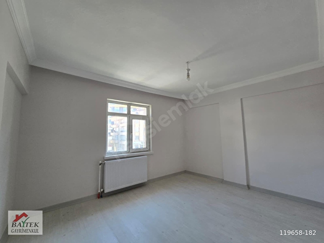 ÇANKAYA DİKMENDE FULL YAPILI AÇIK OTOPARKLI ÖN CEPHE FERAH 2+1DAİRE - Görsel 13