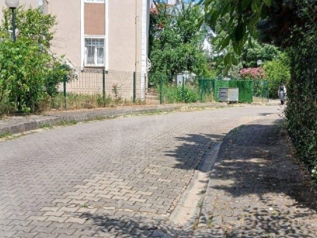 SARAYLI KALICI KONUTLARI 181 ADADA 3+1 105 M2 KULLANIM ALANLI 3.KAT DAİRE