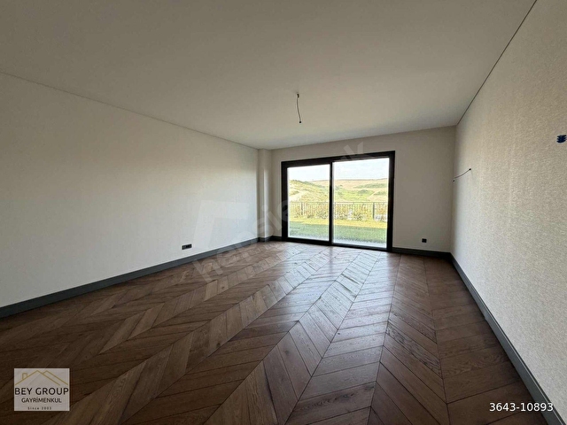 Bahçeşehir Alya Bahçe Sitesinde Satılık Köşe Ön Cephe 4+1 Villa - Görsel 21