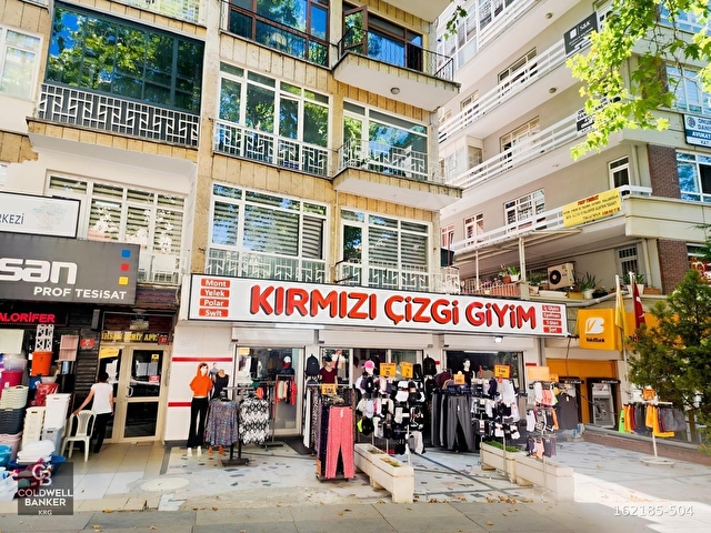 GMK BULVARI 1.KAT ÖN CEPHE GENİŞ TERAS KULLANIMLI SATILIK OFİS - Görsel 27