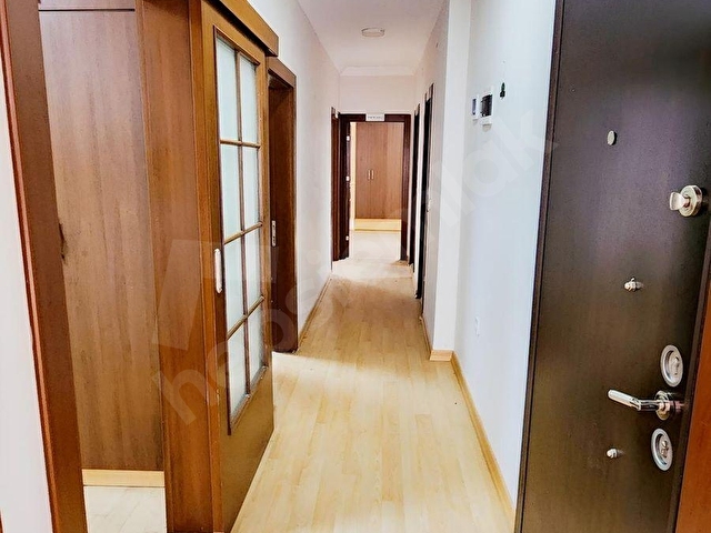 GMK BULVARI 1.KAT ÖN CEPHE GENİŞ TERAS KULLANIMLI SATILIK OFİS - Görsel 12