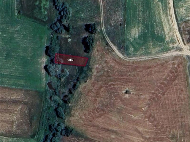 KADINHANI KARASEVİNÇDE SUYA CEPHE 256M² HOBİ BAHÇELİK ARAZİ - Görsel 10