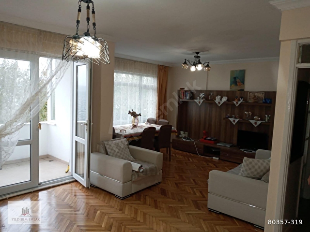Karamursel Sahili Plaj Yolunda Denize Sifir Satilik Daire 2 1 80357 319 Hurriyet Emlak