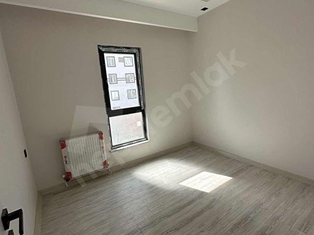 MÜCEVHER GAYRİMENKUL YANIK PETROL CİVARI SATILIK 2+0 DAİRE - Görsel 10