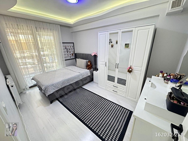 LALELİ CAMİİ YAKINI 3+1 ARAKAT EBEVEYN BANYO 5 YAS ASANSÖRLÜ  SATILIK DAİRE - Görsel 16