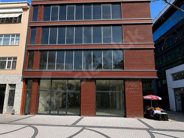 BÜYÜKÇEKMECEDE TÜM SEKTÖRLERE UYGUN KİRALIK SIFIR 6 KATLI BİNA - Görsel 3