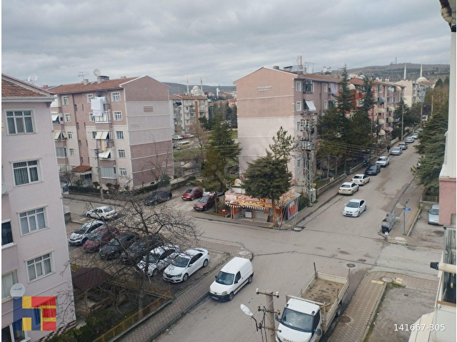FATİH METROYA YAKIN FARABİ SOKAK ÜZERİNDE 3+1 - Görsel 11