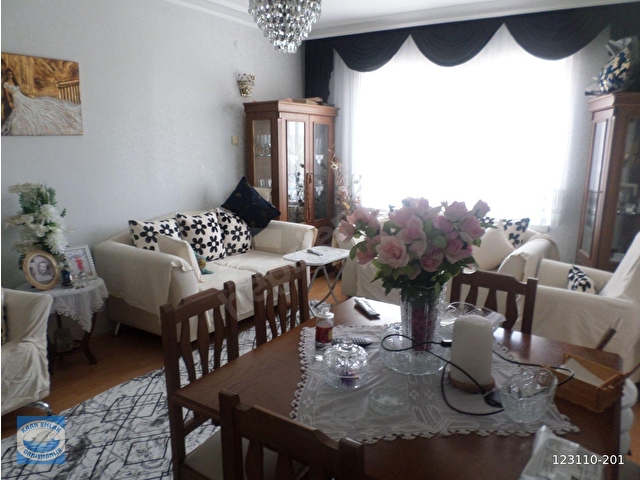 KAAN EMLAKTAN 3+1 130 M2 ORTA KAT ÖN CEPHE 2 ODASI BAĞIMLI CADDE ÜZERİNDE MNZARALI SATILIK DAİRE - Görsel 4