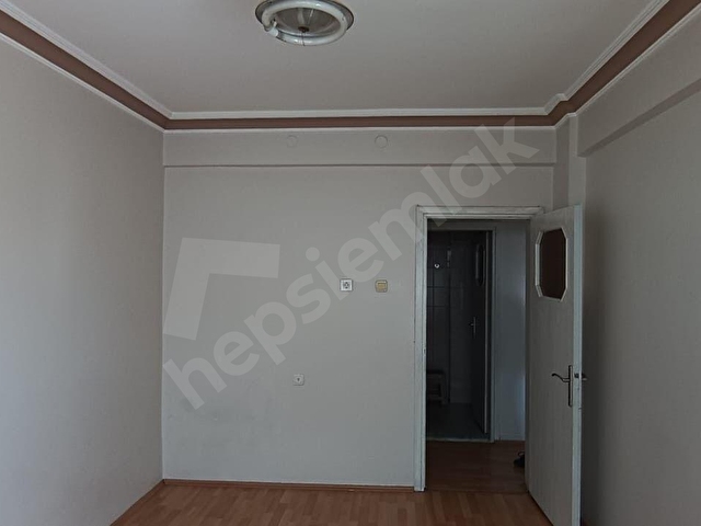 DÜNYA GÖZ HASTANESİ YANI 3+1 ARAKAT GENİŞ BAKIMLI MERKEZİ ISINMALI SATILIK DAİRE - Görsel 10