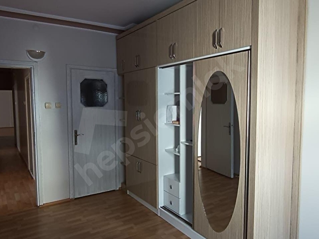 DÜNYA GÖZ HASTANESİ YANI 3+1 ARAKAT GENİŞ BAKIMLI MERKEZİ ISINMALI SATILIK DAİRE - Görsel 9