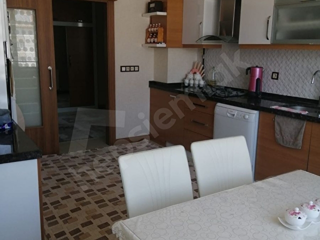 KOSOVA MH BULUT GARDEN SİTESİNDE 4+1 SATILIK DAİRE - Görsel 8