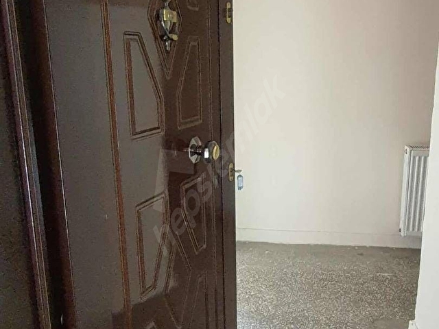 SAHİBİNDEN Ankaranın Göbeği Emniyet Mah. Polatlı Caddesinde Satılık Daire 2+1 3.Kat Kiracısız - Görsel 8