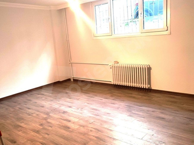 DMRCDEN KOMPLE YENİLENMİŞ 2+1 KİRALIK DAİRE... - Görsel 3