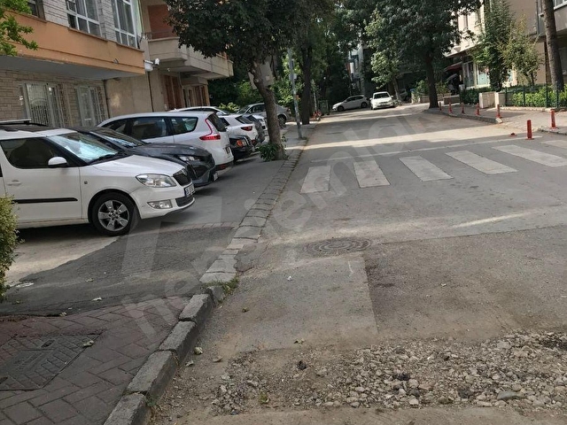 TUTKUDAN Y. BAHÇELİEVLERDE 7CADDEYE YAKIN MOBİLYALI 3+1  KİRALIK DAİRE - Görsel 20