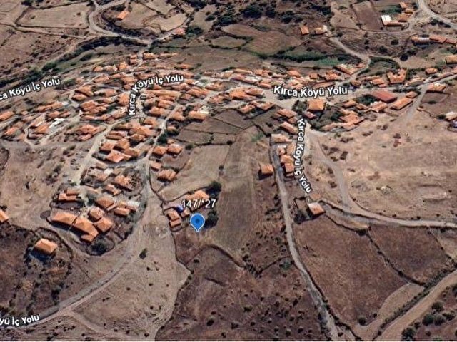 BALIKESİR BİGADİÇ KIRCA DA VİLLA İMARLI YOLA CEPHELİ FIRSAT ARSA