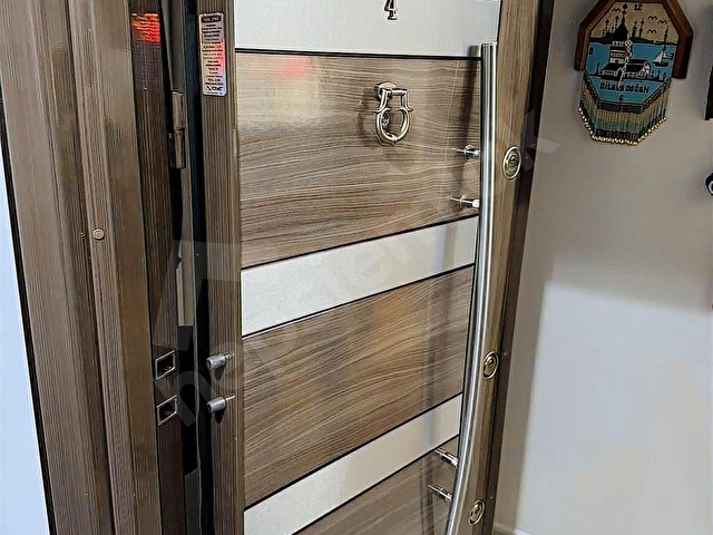 HÜRRİYET MAHALLESİ CADDEYE ÇOK YAKIN 2+1 TEMİZ SATILIK DAİRE - Görsel 30