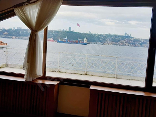 BEYLERBEYİNDE TERAS VE RIHTIM KULLANIMLI 4+1 YALI DAİRESİ - Görsel 11