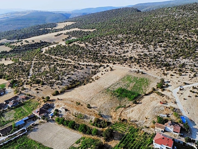 EMİNELLER EMLAK YAKUP ÇALIŞKANDAN TARLA YATIRIMK EV YAPILIR - Görsel 10