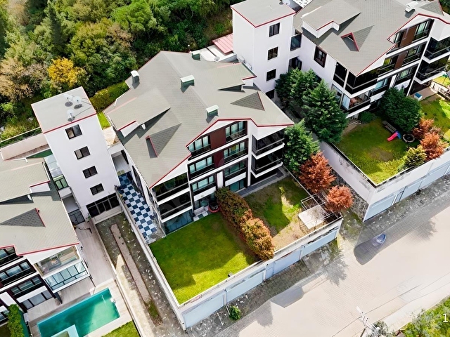 KOCAELİ KARAMÜRSEL DENİZ MANZARALI BAHÇELİ SATILIK DUBLEKS DAİRE - Görsel 25