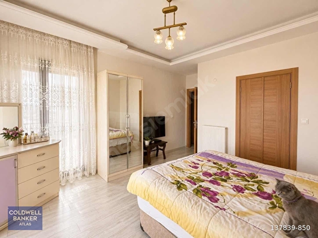 KOCAELİ KARAMÜRSEL DENİZ MANZARALI BAHÇELİ SATILIK DUBLEKS DAİRE - Görsel 12
