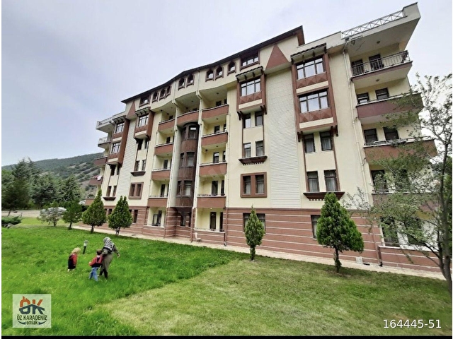 ÖZKARADENİZ EMLAKTAN KIZILCAHAMAM AKASYA TERMALDE SATILIK DEVREMÜLK