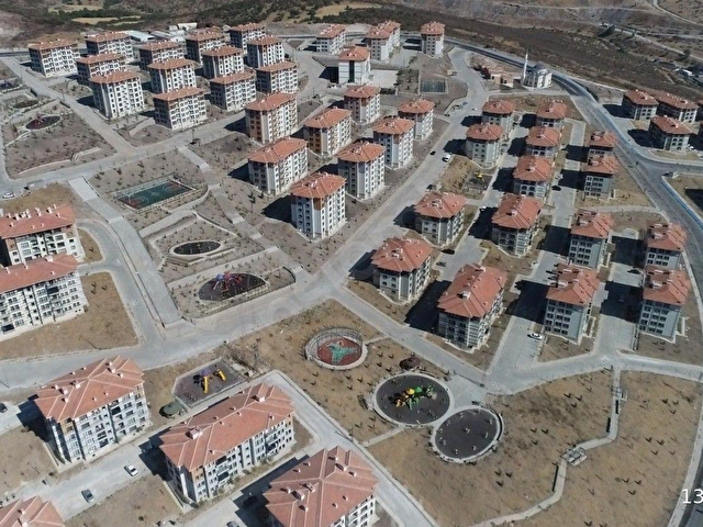 AVM İÇERİSİNDE ALTIEYLÜL 3.000 KONUT PROJESİ FIRSAT DÜKKAN - Görsel 8
