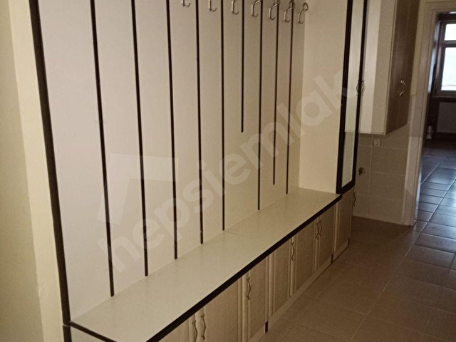 CEDİD MAHALLESİNDE CUMARTESİ PAZARI CİVARINDA 140 m2 3+1 SATILIK DAİRE - Görsel 15