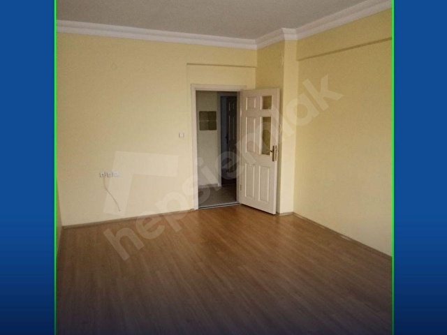 CEDİD MAHALLESİNDE CUMARTESİ PAZARI CİVARINDA 140 m2 3+1 SATILIK DAİRE - Görsel 8