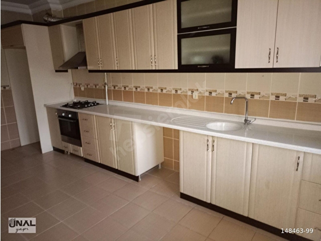CEDİD MAHALLESİNDE CUMARTESİ PAZARI CİVARINDA 140 m2 3+1 SATILIK DAİRE - Görsel 23