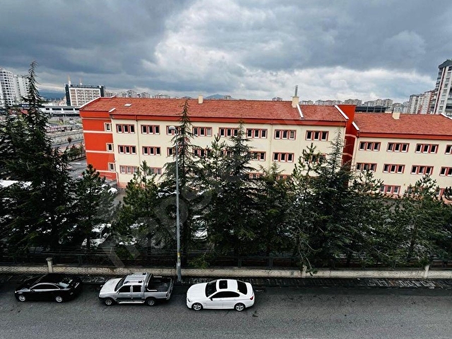 Yıldırım Beyazıtta Eraslan Anadolu Lisesi Arkasında | 170m² 4+1 - Görsel 14