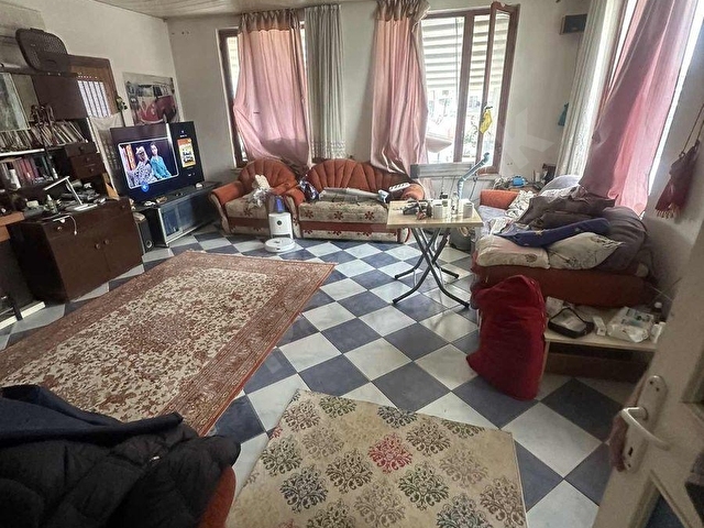 Müstakil iki katlı bahçeli ev - Görsel 30