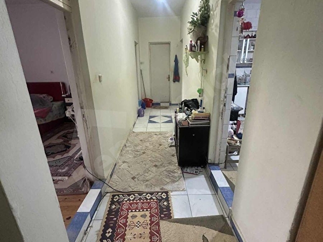 Müstakil iki katlı bahçeli ev - Görsel 10