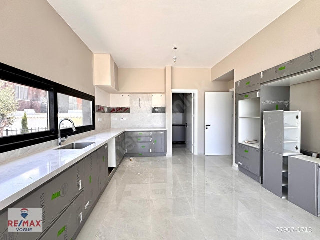 GIRNE OZANKÖYDE DENIZ & DAĞ MANZARALI, TÜRK KOÇANLI LÜKS VILLA - Görsel 16