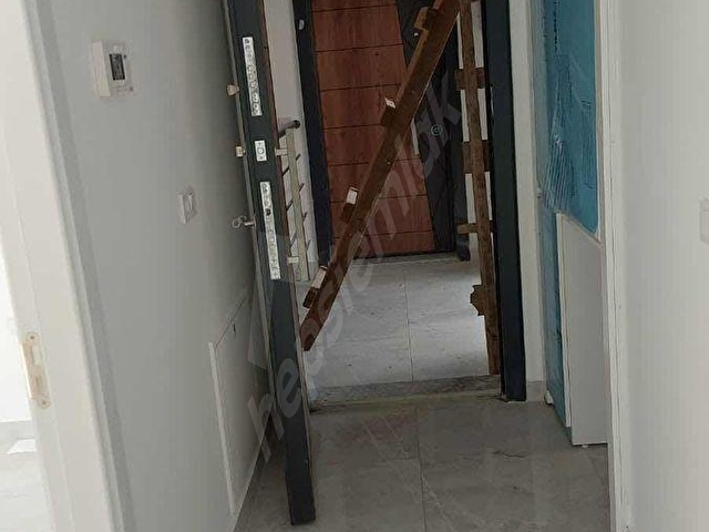Ula Merkezde Lüx Sıfır Yerden Isıtmalı Kiralık Daire - Görsel 11
