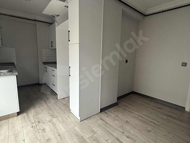 BULGURLU METROYA YÜRÜME MESAFESİNDE 3+1 120 M2 ARAKAT DAIRE - Görsel 29