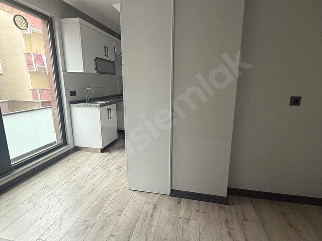BULGURLU METROYA YÜRÜME MESAFESİNDE 3+1 120 M2 ARAKAT DAIRE - Görsel 23