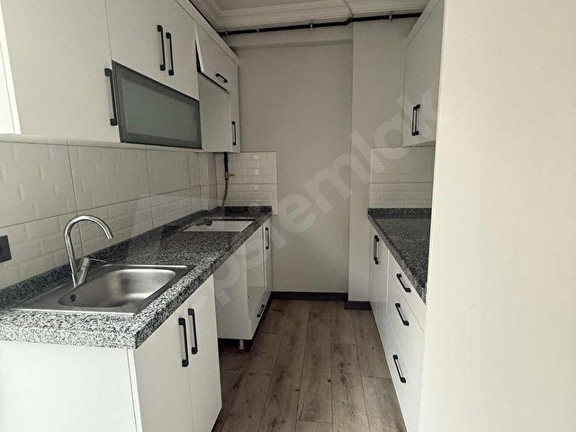 BULGURLU METROYA YÜRÜME MESAFESİNDE 3+1 120 M2 ARAKAT DAIRE - Görsel 26