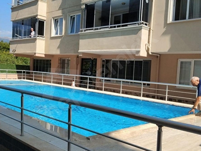 FATİH EMLAKTAN KUMLADA SATILIK HAVUZLU DAİRE - Görsel 2