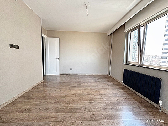 ANKARA KEÇİÖREN OVACIKTA SİTE İÇİNDE 4.5+1 GİYİNME ODALI ANK MANZARALI DAİRE - Görsel 22