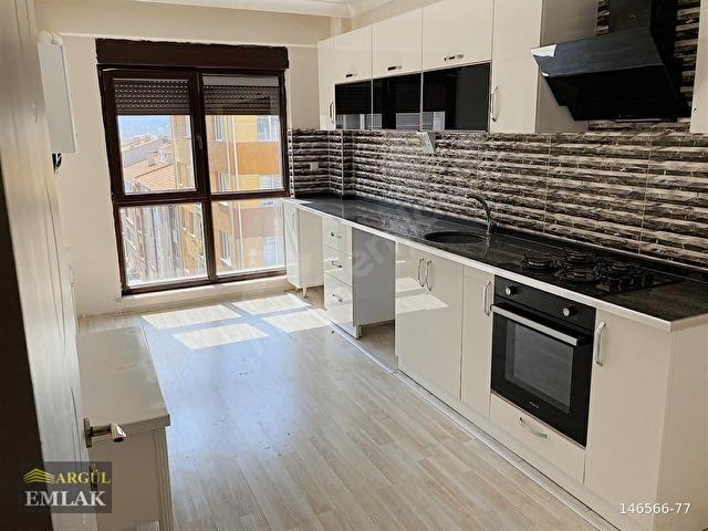 BİRLİK CADDESİNDE SATILIK 2+1 ASANSÖRLÜ DAİRE - Görsel 5