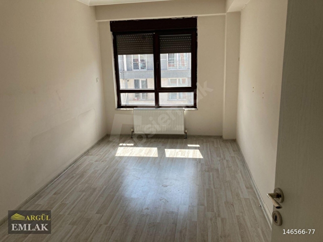 BİRLİK CADDESİNDE SATILIK 2+1 ASANSÖRLÜ DAİRE - Görsel 11