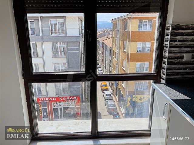 BİRLİK CADDESİNDE SATILIK 2+1 ASANSÖRLÜ DAİRE - Görsel 6