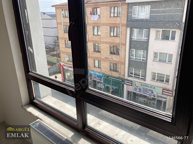 BİRLİK CADDESİNDE SATILIK 2+1 ASANSÖRLÜ DAİRE - Görsel 18