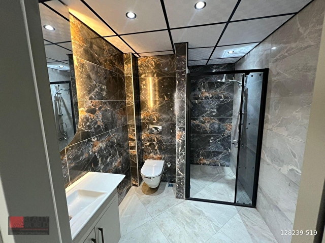 ERDEMLİ MERKEZ MAH.DE HAVUZLU SOSYAL DONATILI 3+1 SATILIK DAİRE - Görsel 15