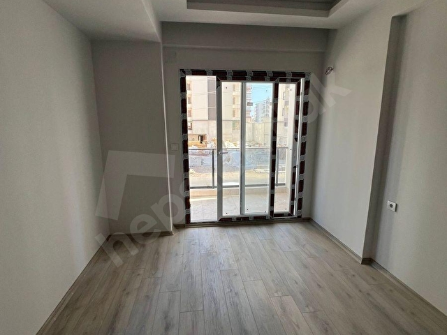 ERDEMLİ MERKEZ MAH.DE HAVUZLU SOSYAL DONATILI 3+1 SATILIK DAİRE - Görsel 12