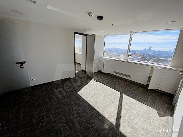 VEKO GİZ PLAZAda FULL DEKORASYONLU 450m2 OFİS KATI - Görsel 3