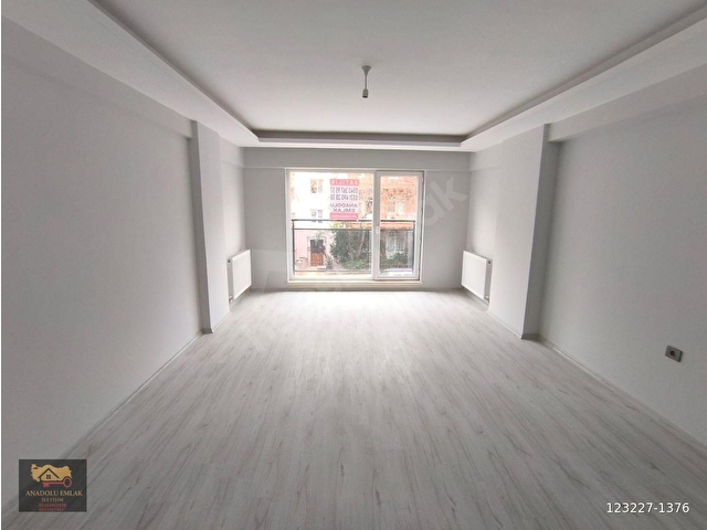 ANADOLU EMLAKTAN  CAĞDAŞ SOK .SALON BAĞIMSIZ ,KATTA  3+1   ÖN CEPHELİ ,ASANSÖRLÜ FERAH.GENİŞ DAİRE - Görsel 11