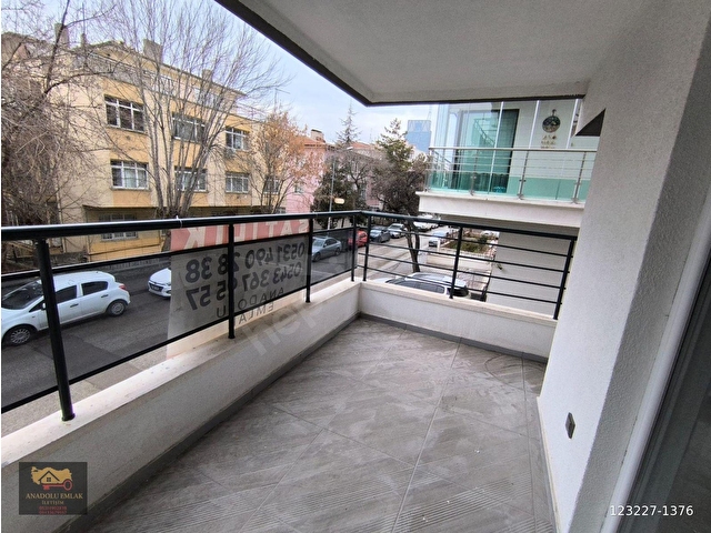 ANADOLU EMLAKTAN  CAĞDAŞ SOK .SALON BAĞIMSIZ ,KATTA  3+1   ÖN CEPHELİ ,ASANSÖRLÜ FERAH.GENİŞ DAİRE - Görsel 10