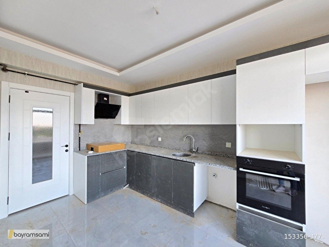 SELAHADDİN EYYÜBİ MAHALLESİNDE KARAMANLAR CADDESİNDE SATILIK 3+1 LÜX SIFIR FIRSAT DAİRELER