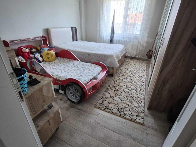 ÖZLÜCEDE SATILIK 290 m2 MÜSTAKİL EV - Görsel 10